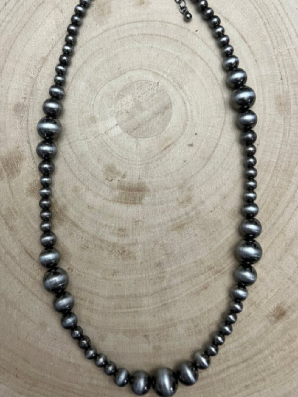 Desert Pearl Faux Graduated Silver Western Necklace NWT - Picture 2 of 6